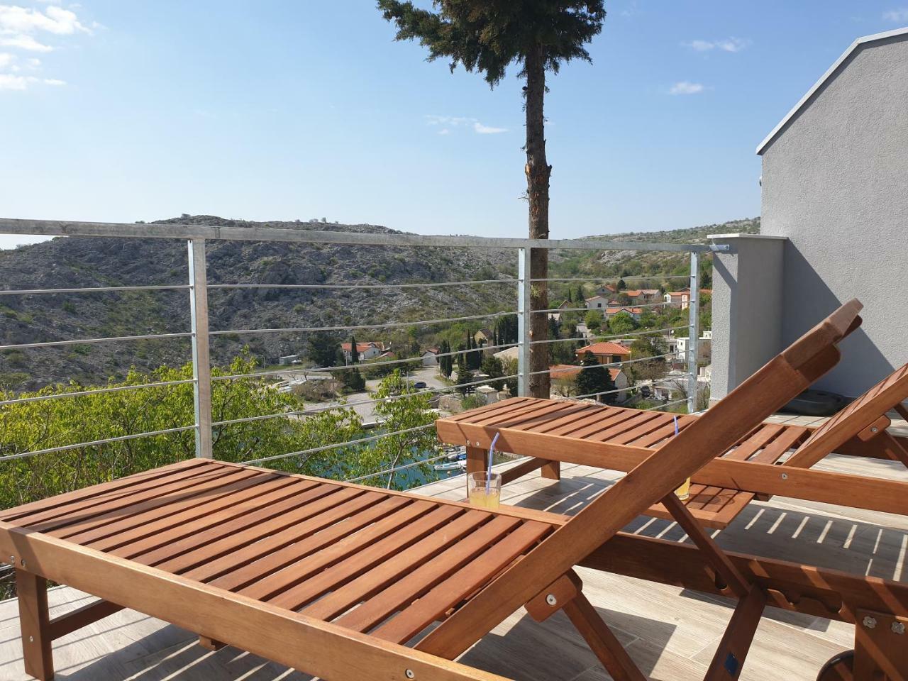 Best View Apartments Cesarica Luaran gambar