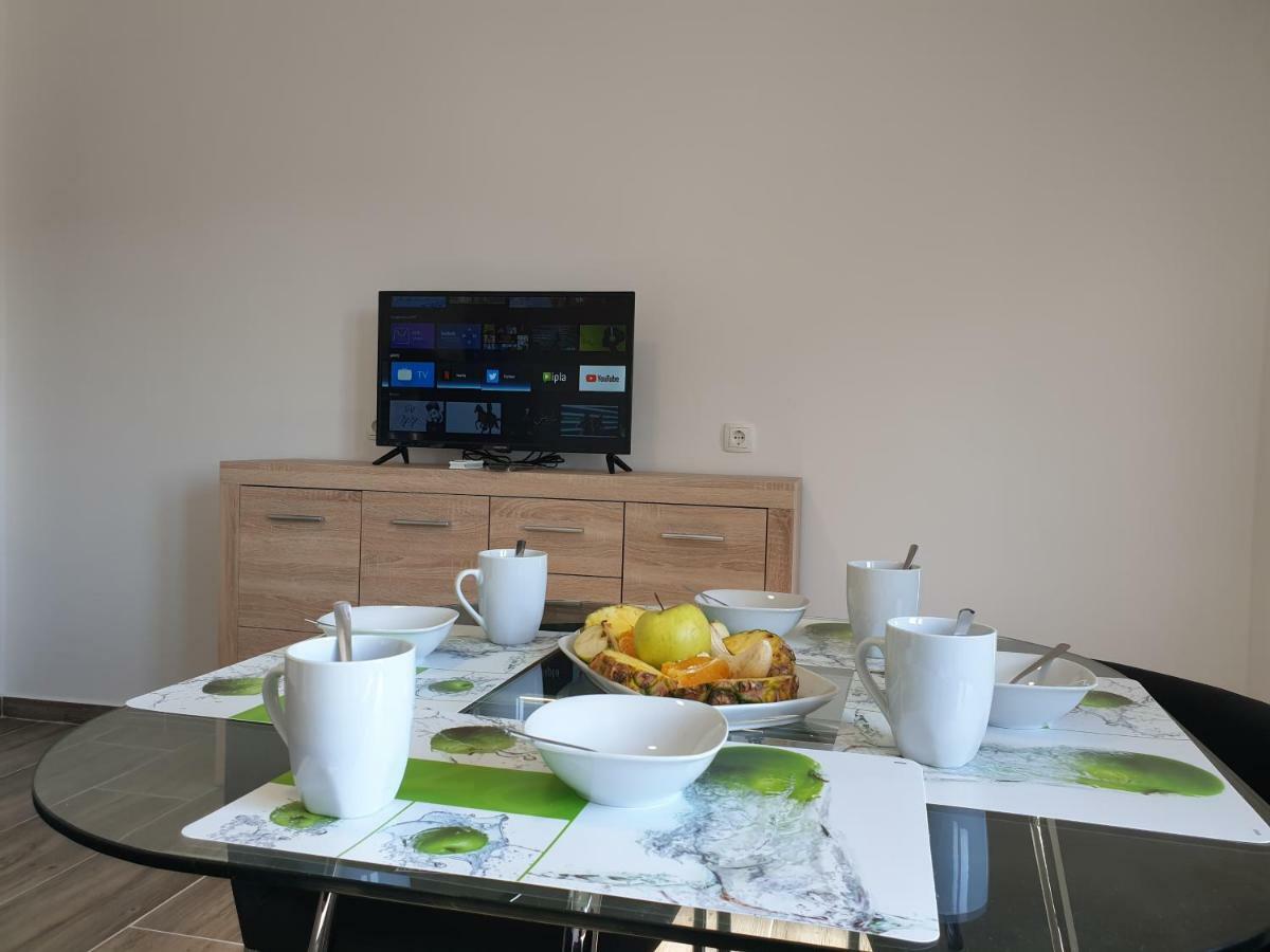 Best View Apartments Cesarica Luaran gambar