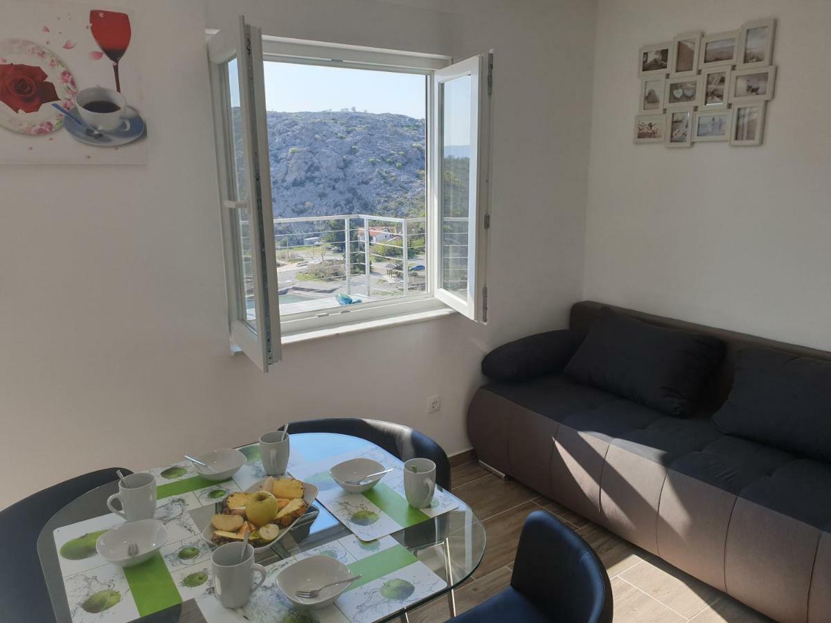 Best View Apartments Cesarica Luaran gambar