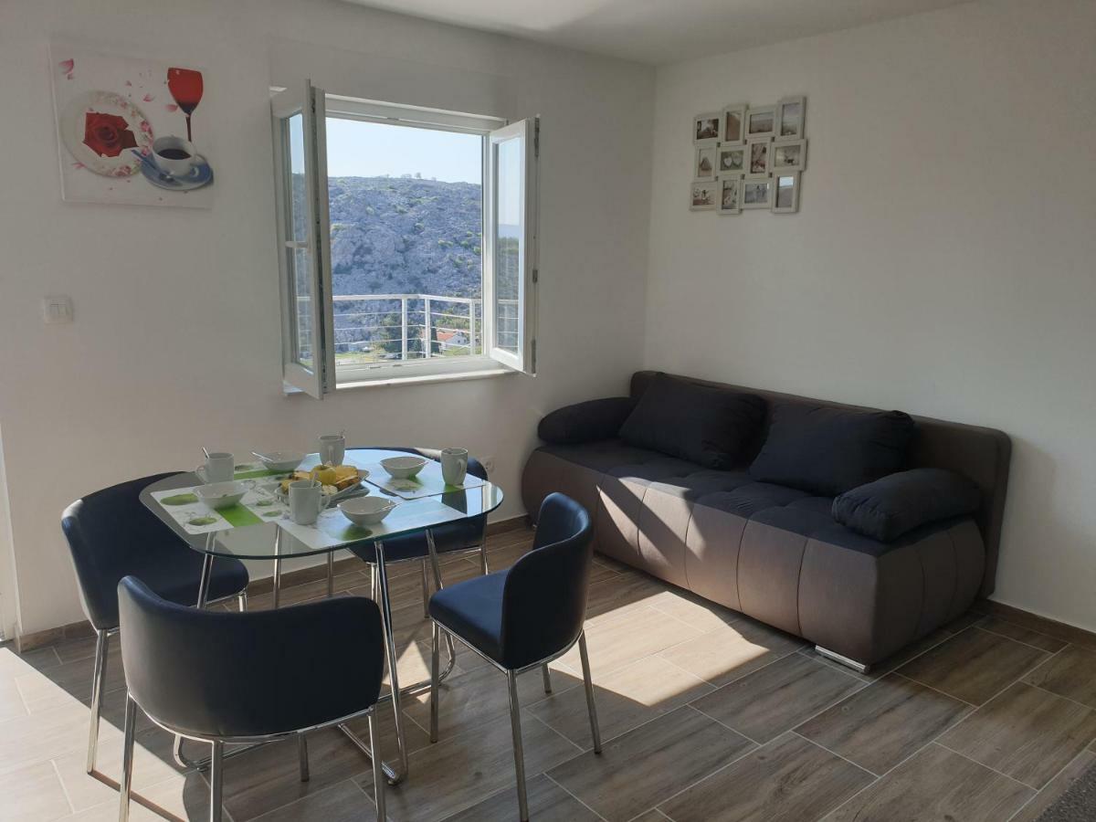 Best View Apartments Cesarica Luaran gambar