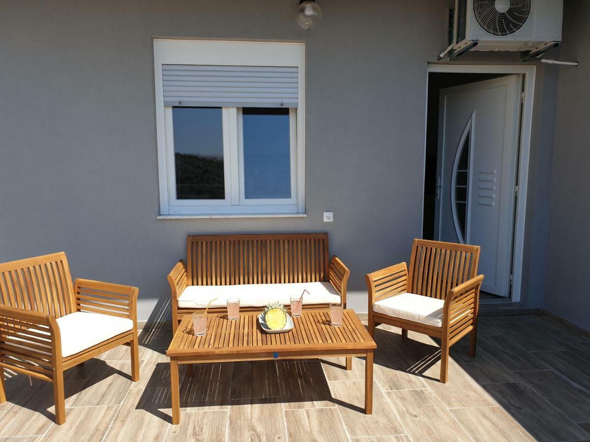 Best View Apartments Cesarica Luaran gambar